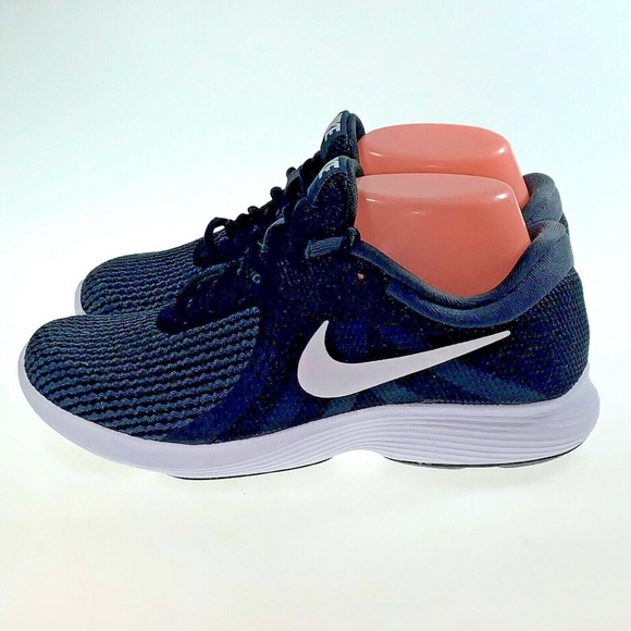 nike revolution 4 women's blue